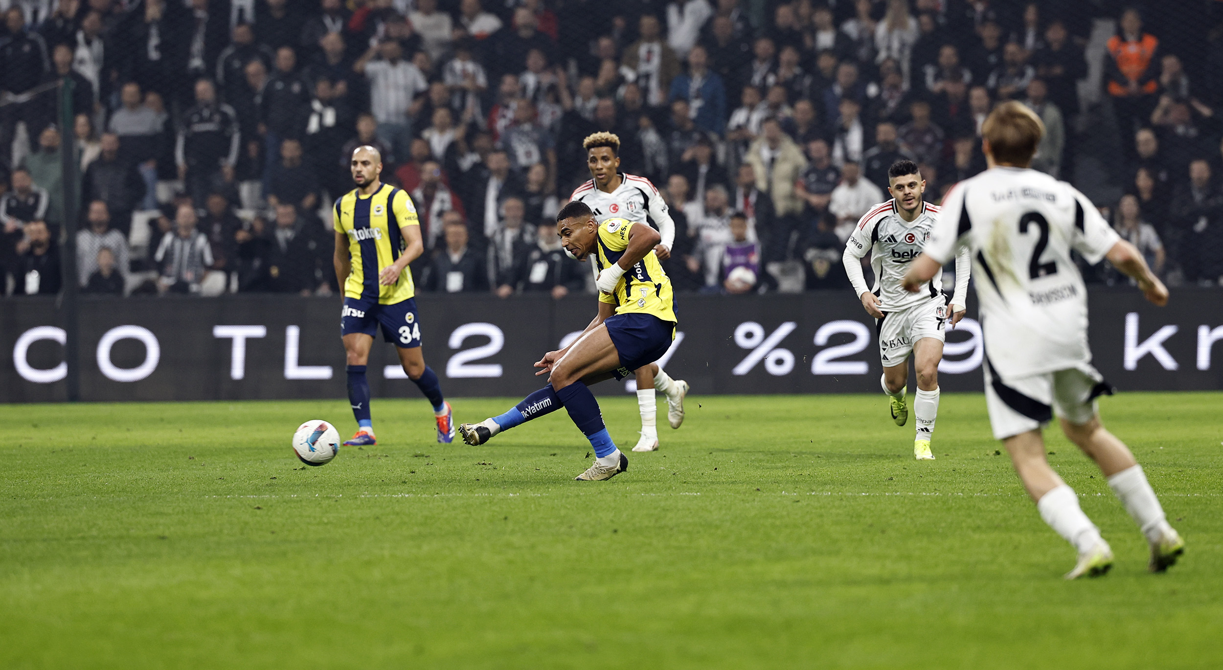 欧联赛前再迎强敌，尼斯复出首秀，主帅态度：引发热议，数据趋势出现新变化-9体育